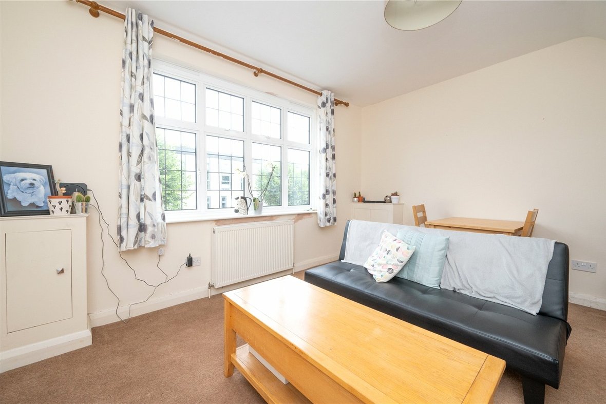 2 Bedroom Apartment Let AgreedApartment Let Agreed in Hatfield Road, St. Albans, Hertfordshire - View 7 - Collinson Hall