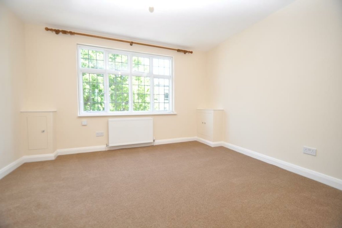 2 Bedroom Apartment Let Agreed in Hatfield Road, St. Albans, Hertfordshire - View 4 - Collinson Hall