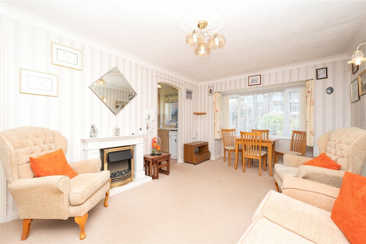 1 Bedroom Apartment For Sale in Davis Court, Marlborough Road, St. Albans - View 2 - Collinson Hall