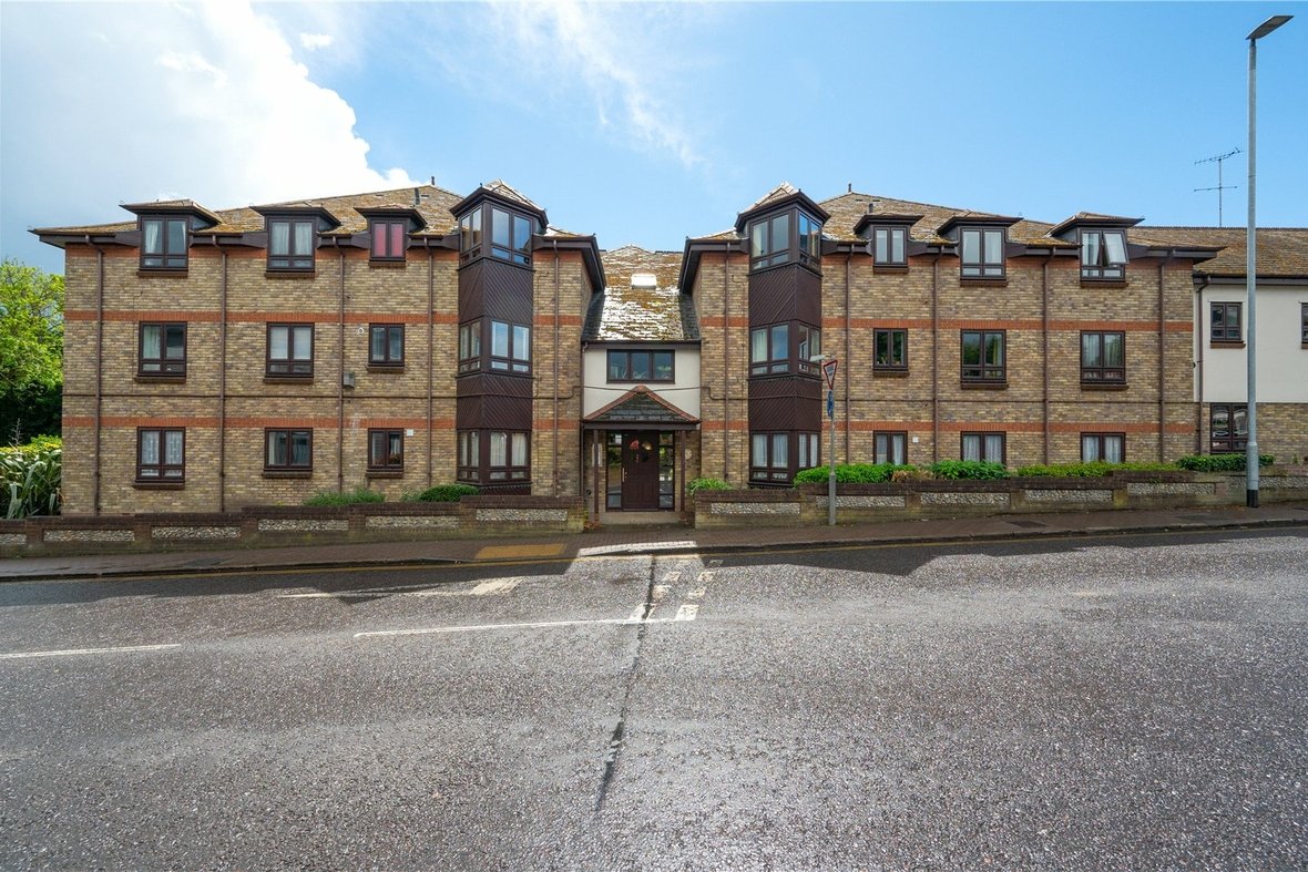 1 Bedroom Apartment For Sale in Hatfield Road, St. Albans, Hertfordshire - View 9 - Collinson Hall