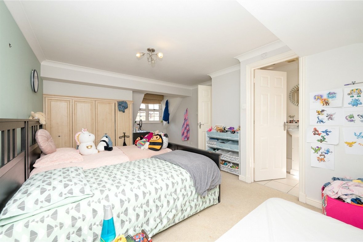 2 Bedroom House For Sale in Old Priory Park, Old London Road, St. Albans, Hertfordshire - View 10 - Collinson Hall