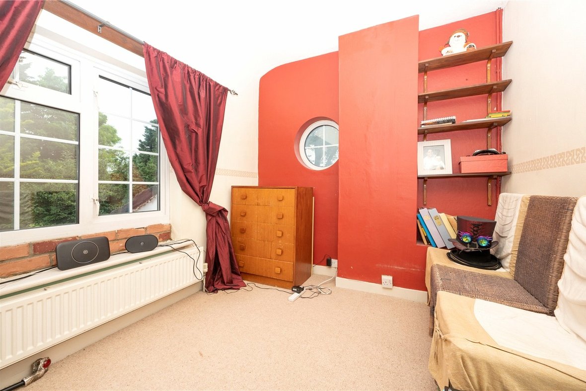 4 Bedroom House For Sale in High Cross, Aldenham, Watford - View 10 - Collinson Hall