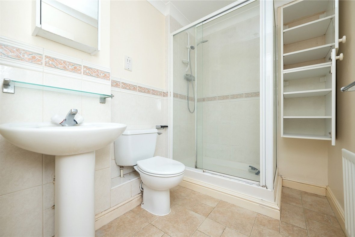 2 Bedroom Maisonette To LetMaisonette To Let in Milliners Court, Lattimore Road, St. Albans - View 5 - Collinson Hall