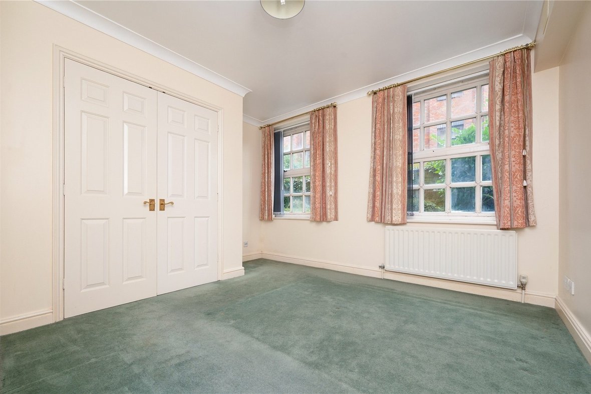 2 Bedroom Maisonette To LetMaisonette To Let in Milliners Court, Lattimore Road, St. Albans - View 4 - Collinson Hall
