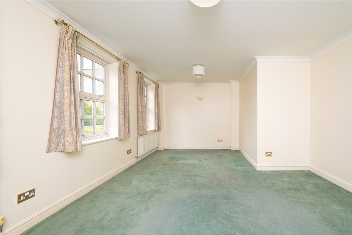 2 Bedroom Maisonette To LetMaisonette To Let in Milliners Court, Lattimore Road, St. Albans - View 10 - Collinson Hall