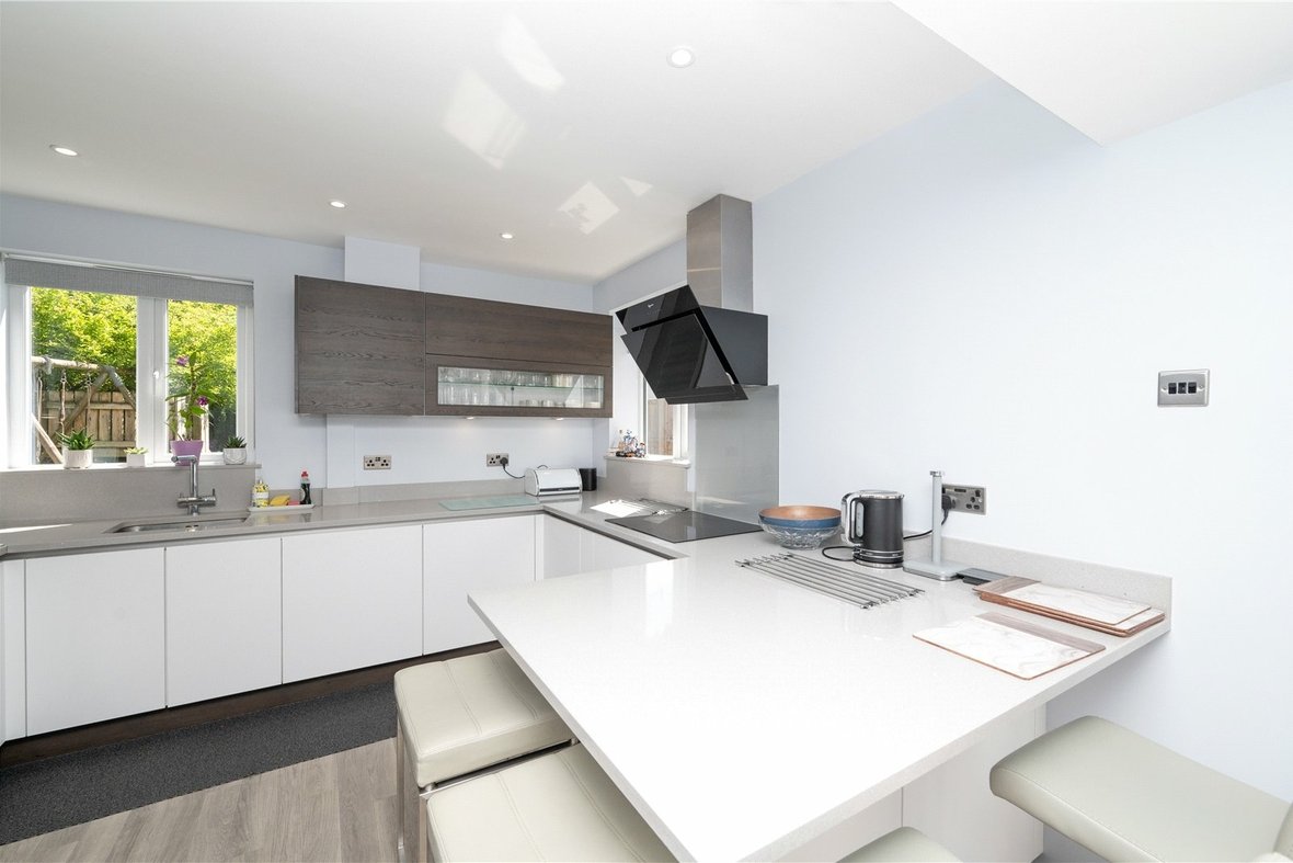 3 Bedroom  For Sale in Batchwood View, St. Albans, Hertfordshire - View 2 - Collinson Hall