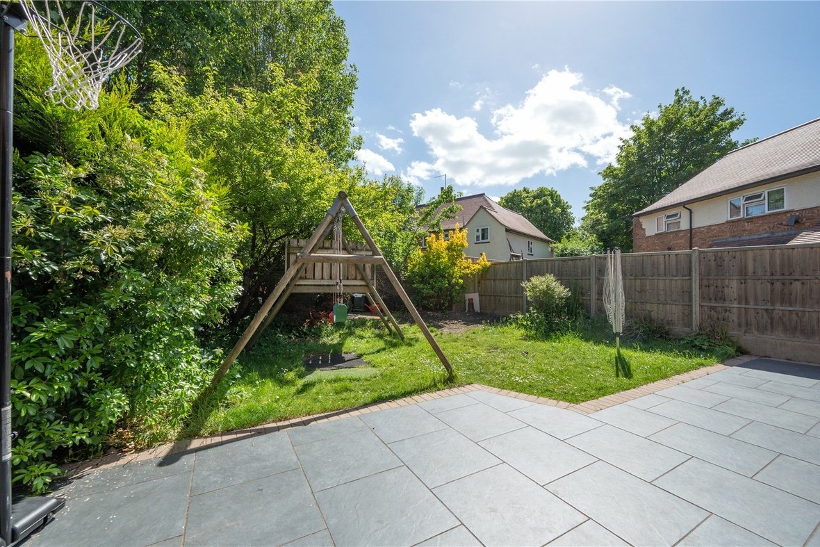 3 Bedroom  For Sale in Batchwood View, St. Albans, Hertfordshire - View 3 - Collinson Hall