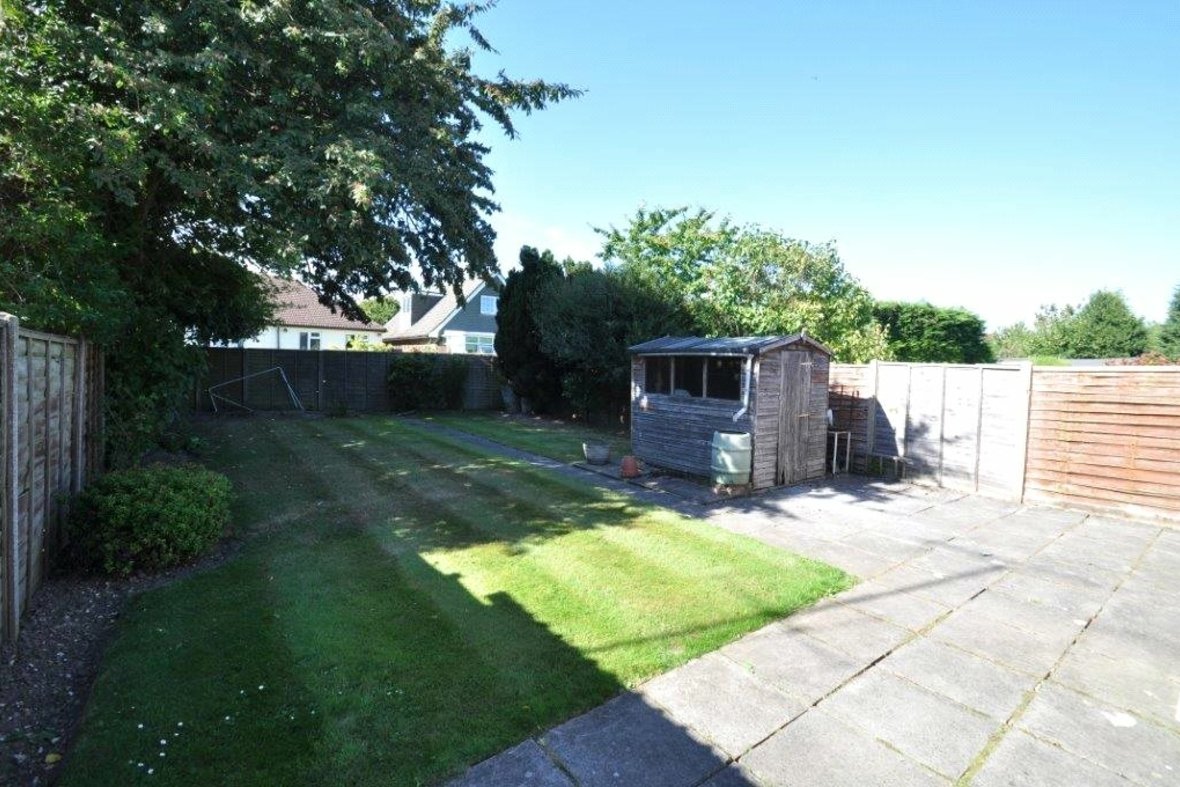 3 Bedroom Bungalow Let Agreed in Penman Close, Chiswell Green, St. Albans - View 10 - Collinson Hall