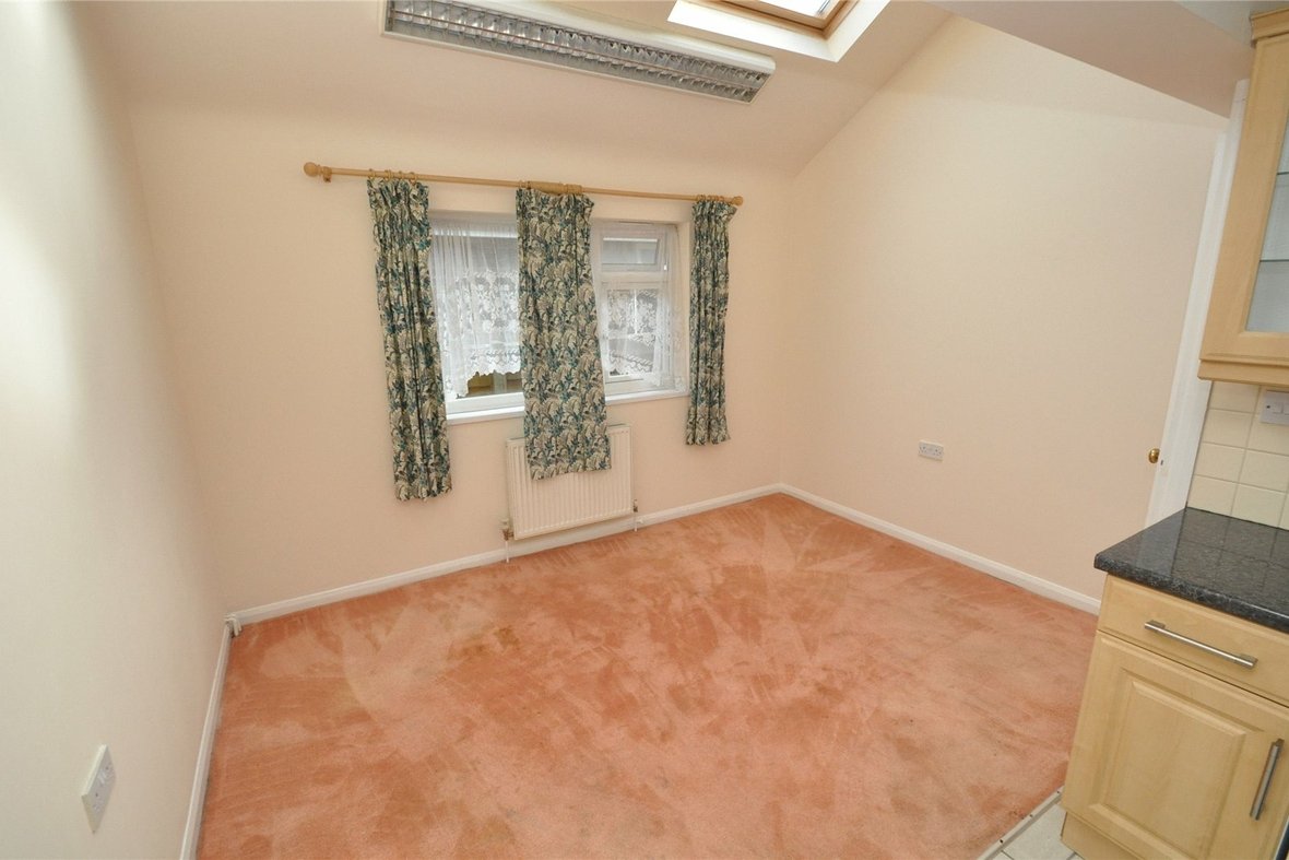 3 Bedroom Bungalow Let Agreed in Penman Close, Chiswell Green, St. Albans - View 3 - Collinson Hall