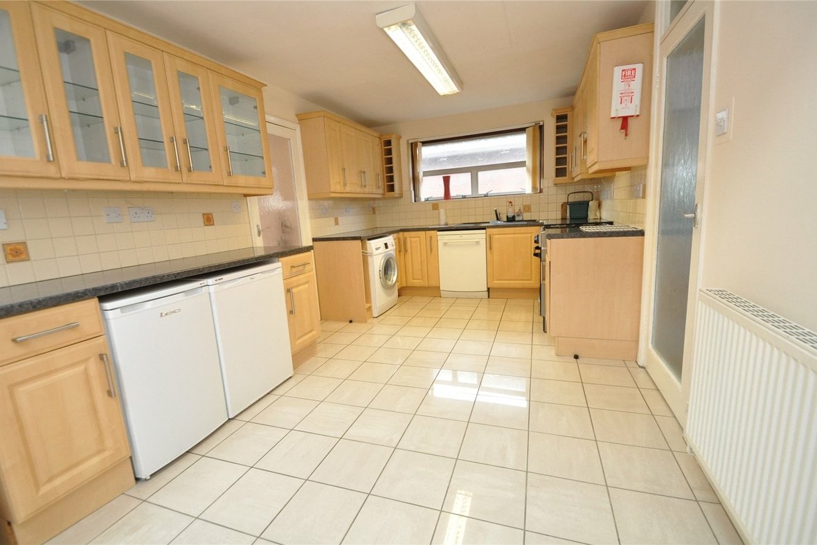 3 Bedroom Bungalow Let Agreed in Penman Close, Chiswell Green, St. Albans - View 2 - Collinson Hall