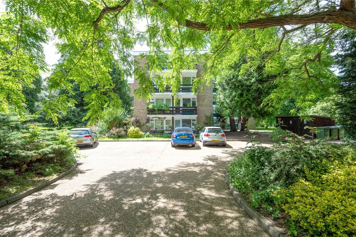 1 Bedroom Apartment Let in Abbots Park, St. Albans, Hertfordshire - View 10 - Collinson Hall