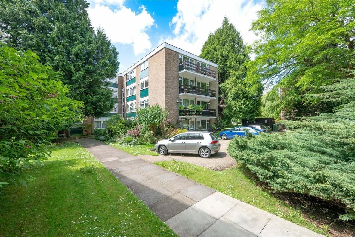 1 Bedroom Apartment Let in Abbots Park, St. Albans, Hertfordshire - View 9 - Collinson Hall
