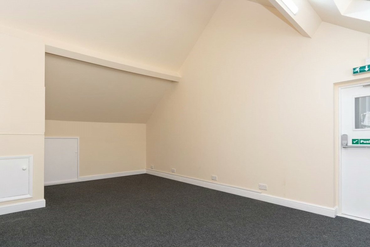 office To Let in Hatfield Road, St. Albans - View 3 - Collinson Hall