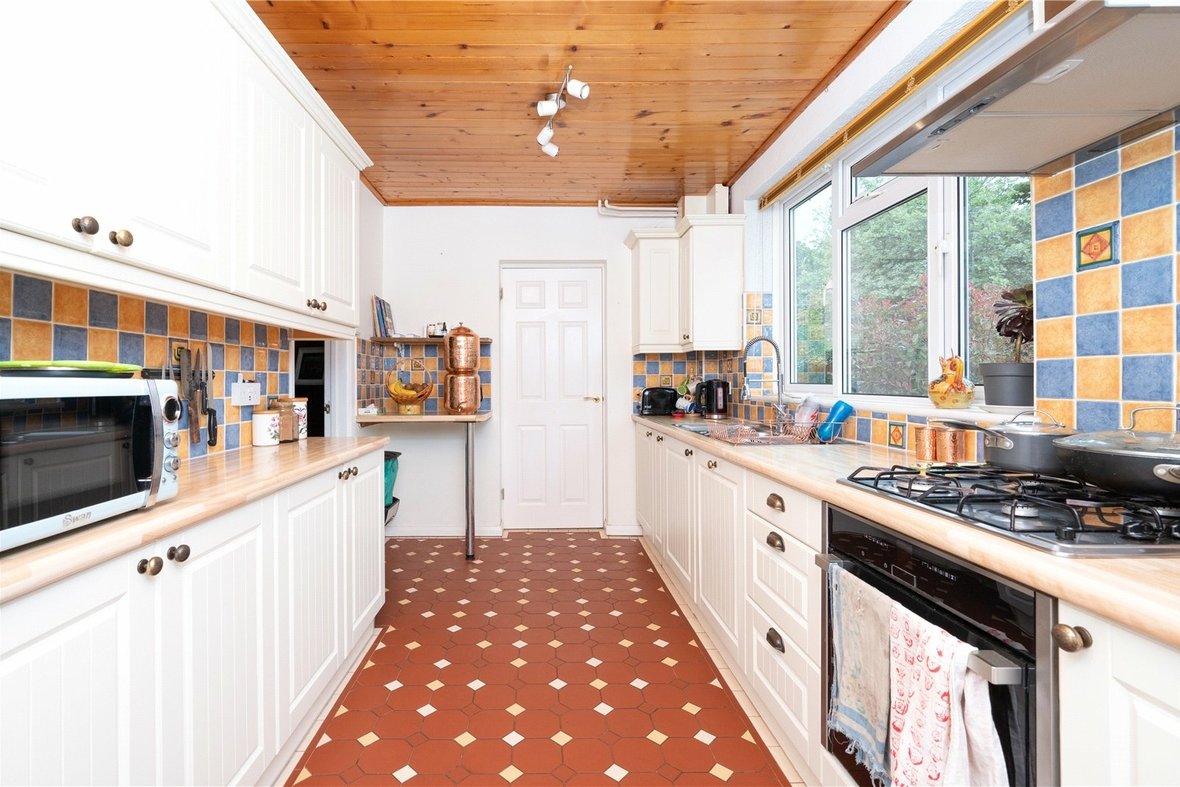 5 Bedroom House Let Agreed in Hill End Lane, St. Albans, Hertfordshire - View 3 - Collinson Hall