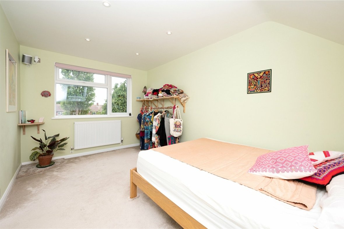 5 Bedroom House Let Agreed in Hill End Lane, St. Albans, Hertfordshire - View 9 - Collinson Hall