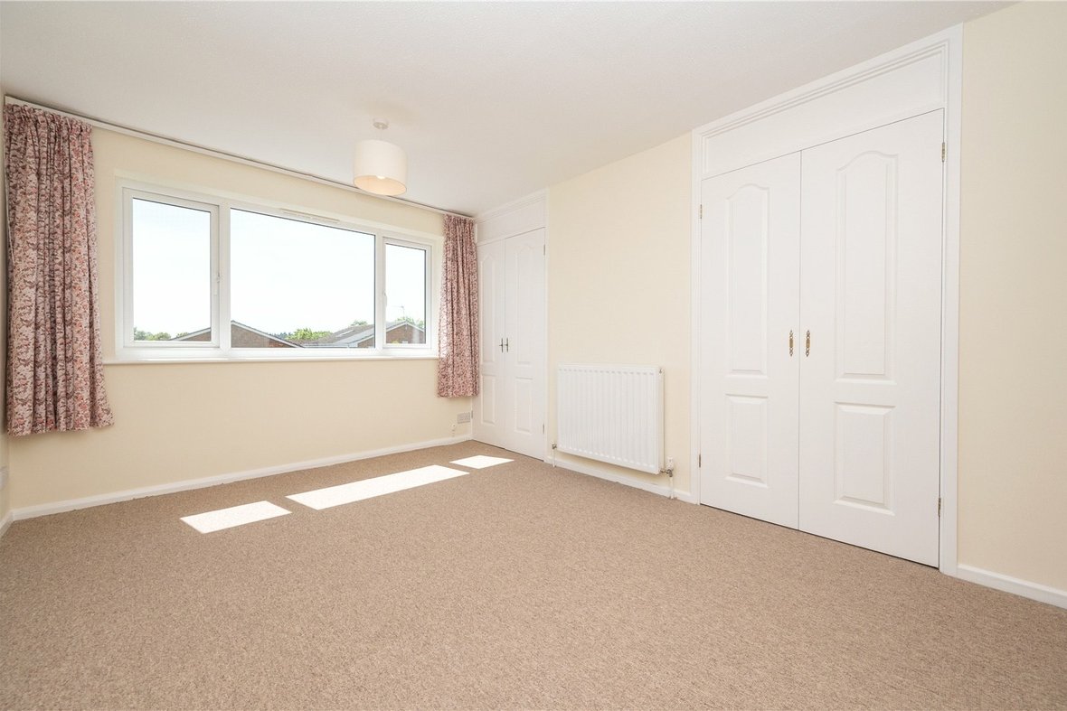 4 Bedroom House Let in Arretine Close, St. Albans, Hertfordshire - View 14 - Collinson Hall
