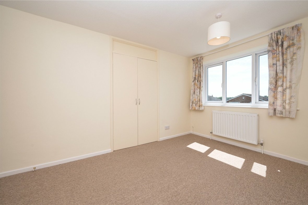 4 Bedroom House Let AgreedHouse Let Agreed in Arretine Close, St. Albans, Hertfordshire - View 9 - Collinson Hall
