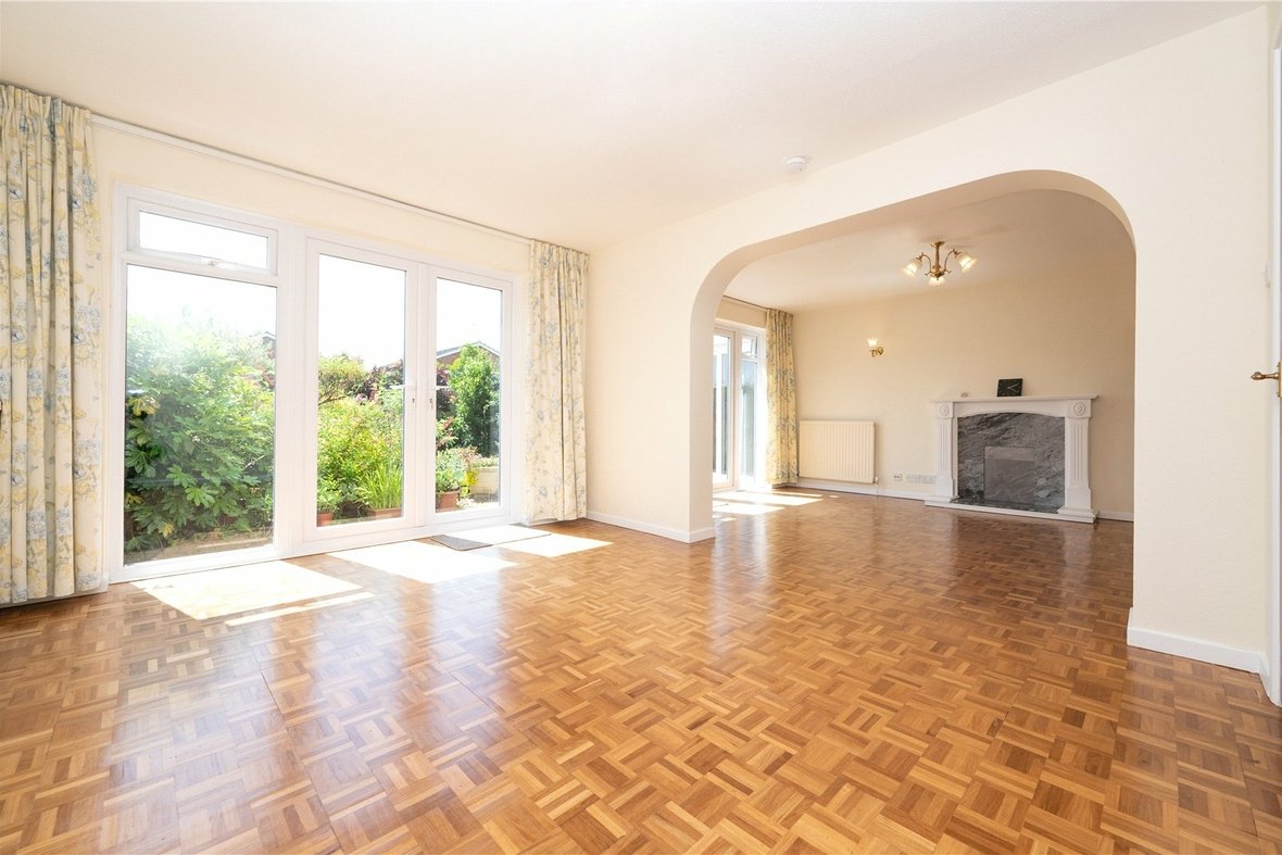 4 Bedroom House Let AgreedHouse Let Agreed in Arretine Close, St. Albans, Hertfordshire - View 11 - Collinson Hall