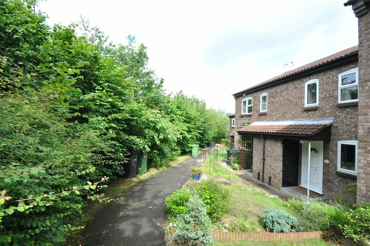 2 Bedroom House Let Agreed in Taylor Close, St. Albans, Hertfordshire - View 11 - Collinson Hall