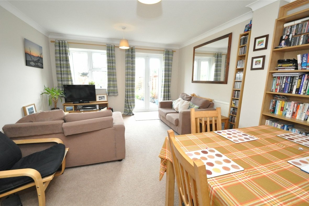 2 Bedroom House Let Agreed in Taylor Close, St. Albans, Hertfordshire - View 5 - Collinson Hall