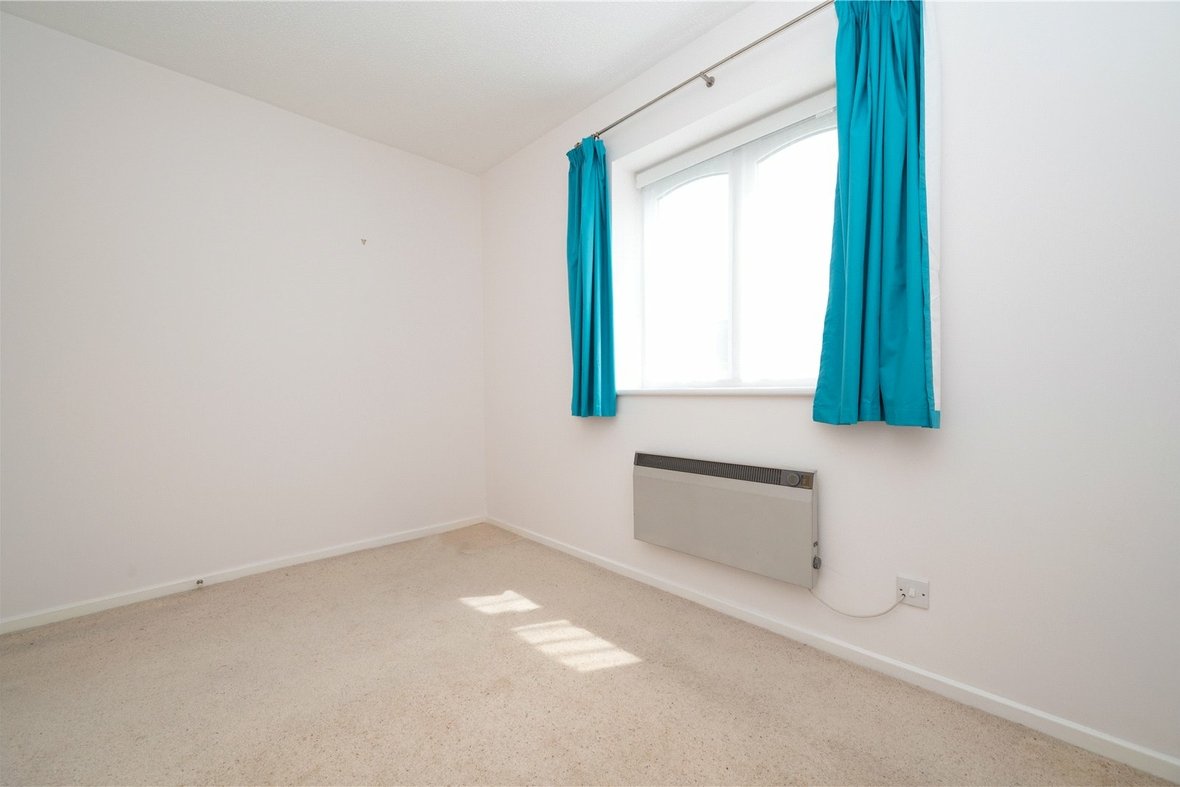 1 Bedroom Apartment Let in Stanhope Road, St. Albans, Hertfordshire - View 6 - Collinson Hall