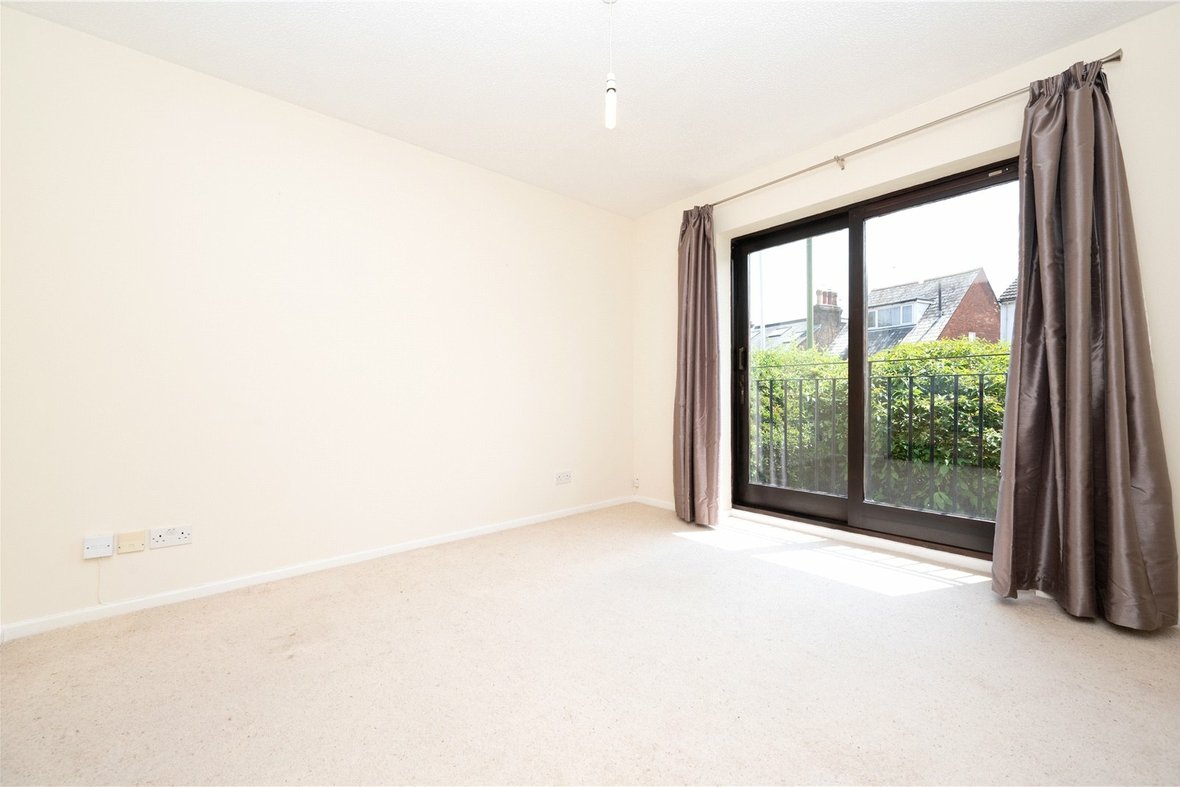 1 Bedroom Apartment Let in Stanhope Road, St. Albans, Hertfordshire - View 1 - Collinson Hall