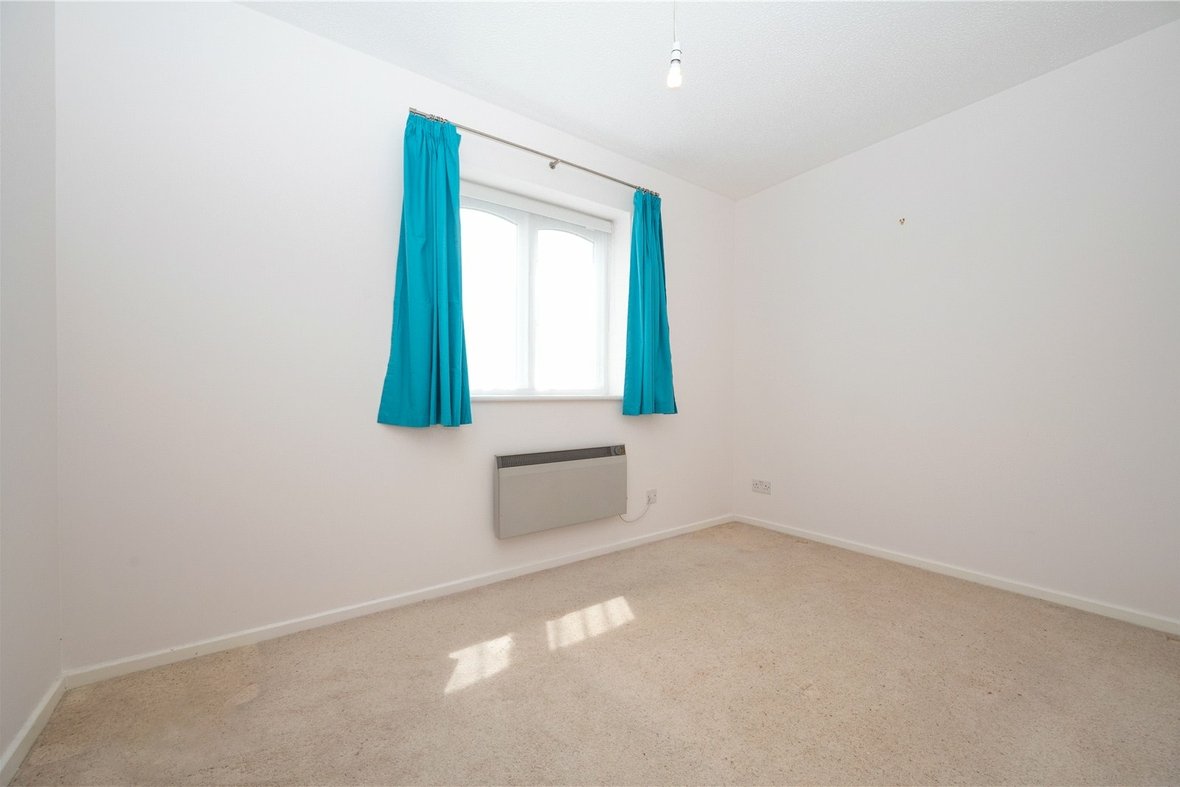 1 Bedroom Apartment Let in Stanhope Road, St. Albans, Hertfordshire - View 7 - Collinson Hall