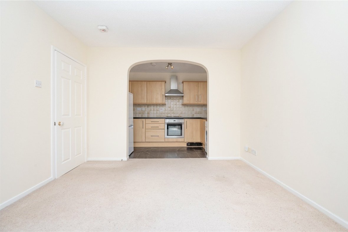 1 Bedroom Apartment Let in Stanhope Road, St. Albans, Hertfordshire - View 4 - Collinson Hall