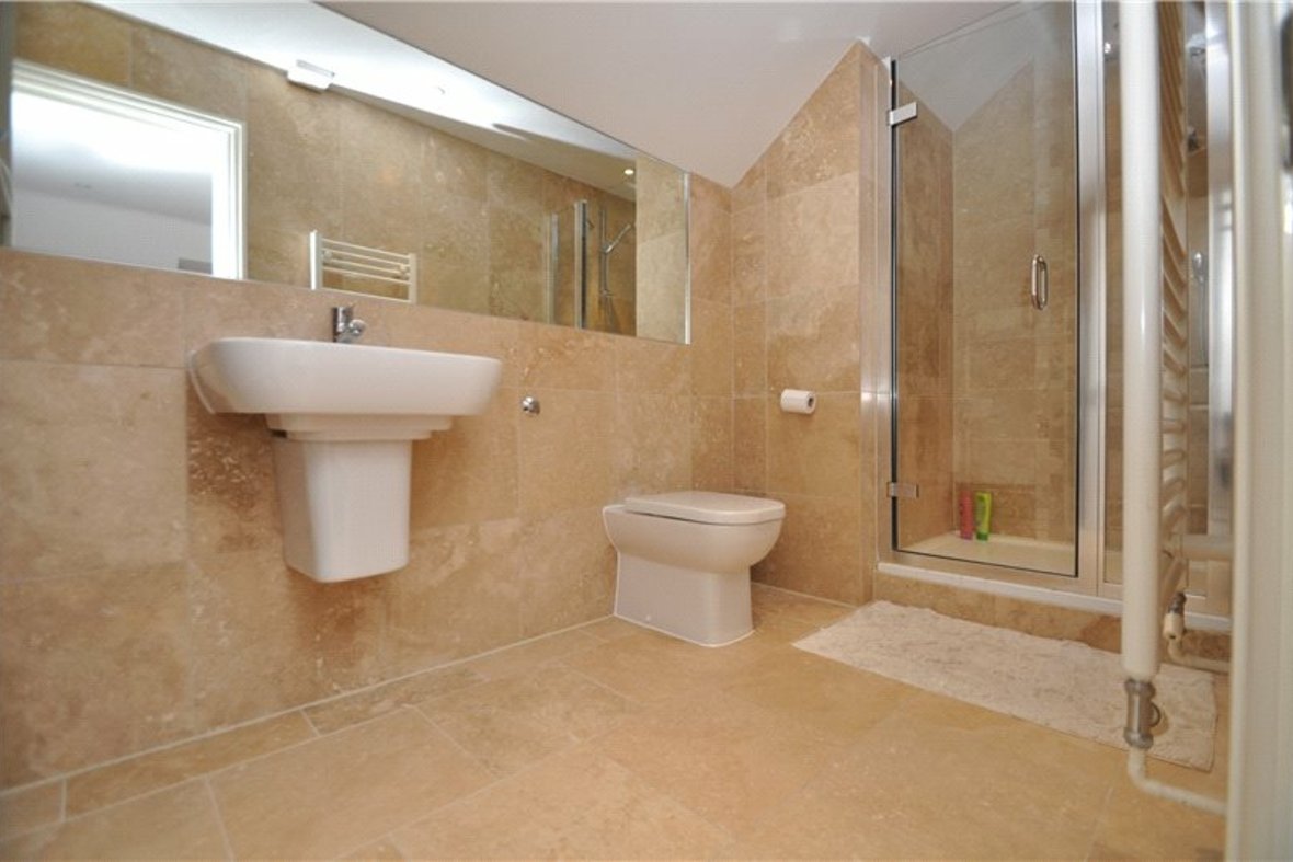 4 Bedroom House Let Agreed in Hatfield Road, St. Albans, Hertfordshire - View 10 - Collinson Hall