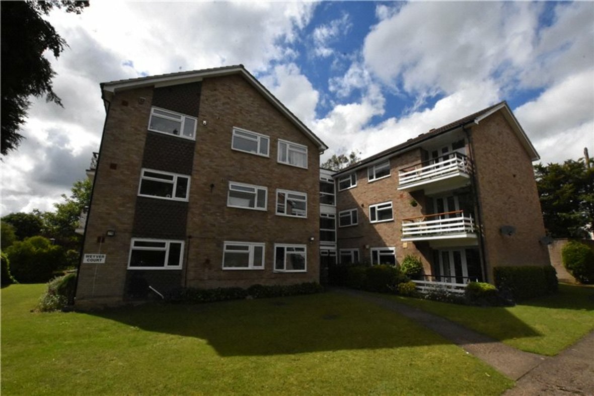 3 Bedroom Apartment Let Agreed in Weyver Court, Avenue Road, St. Albans - View 1 - Collinson Hall