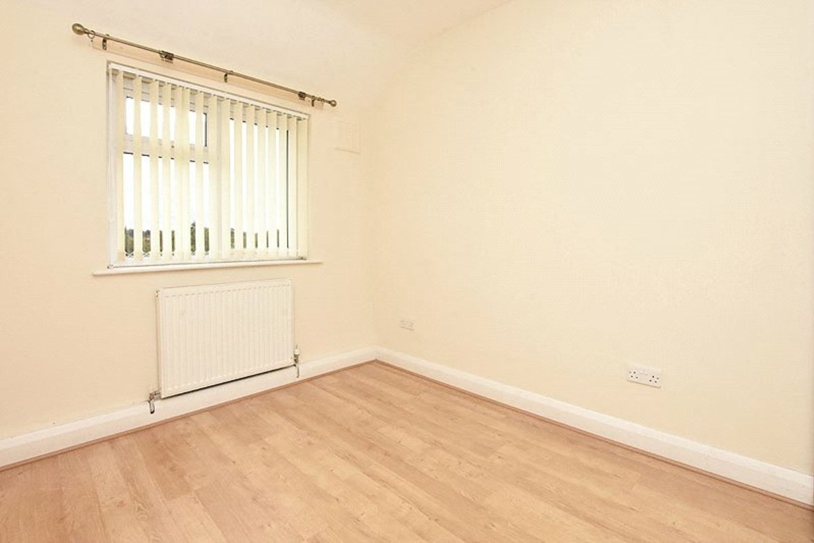 1 Bedroom Maisonette Let Agreed in Old London Road, St. Albans, Hertfordshire - View 6 - Collinson Hall