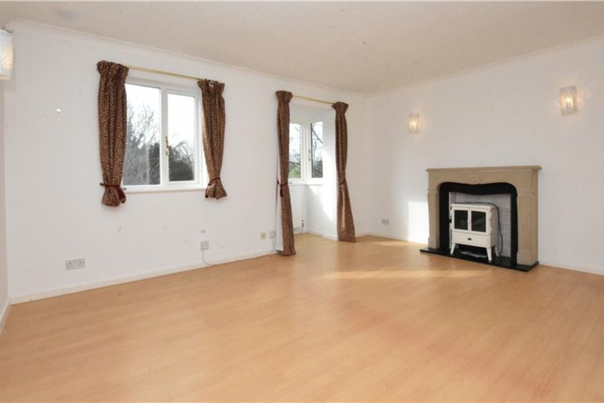 2 Bedroom House Let Agreed in Lincoln Mews, Abbey Mill Lane, St. Albans - View 3 - Collinson Hall