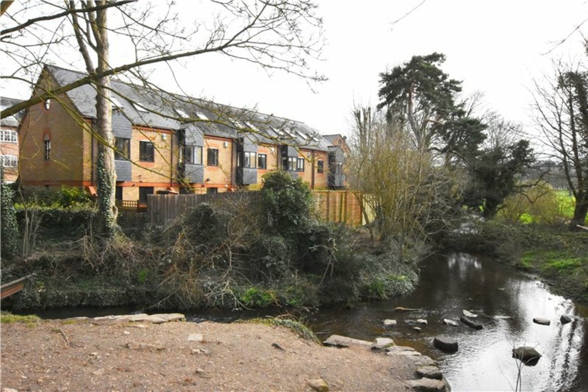 2 Bedroom House Let Agreed in Lincoln Mews, Abbey Mill Lane, St. Albans - View 14 - Collinson Hall