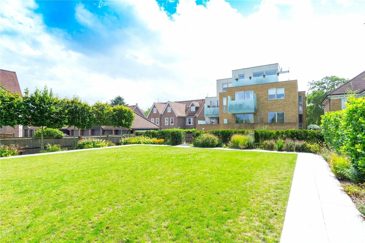 2 Bedroom Apartment Sold Subject to ContractApartment Sold Subject to Contract in London Road, St. Albans, Hertfordshire - View 5 - Collinson Hall