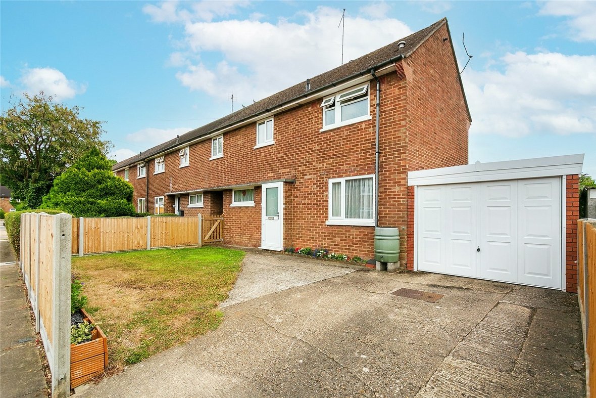3 Bedroom House New Instruction in Henderson Close, St. Albans, Hertfordshire - View 19 - Collinson Hall