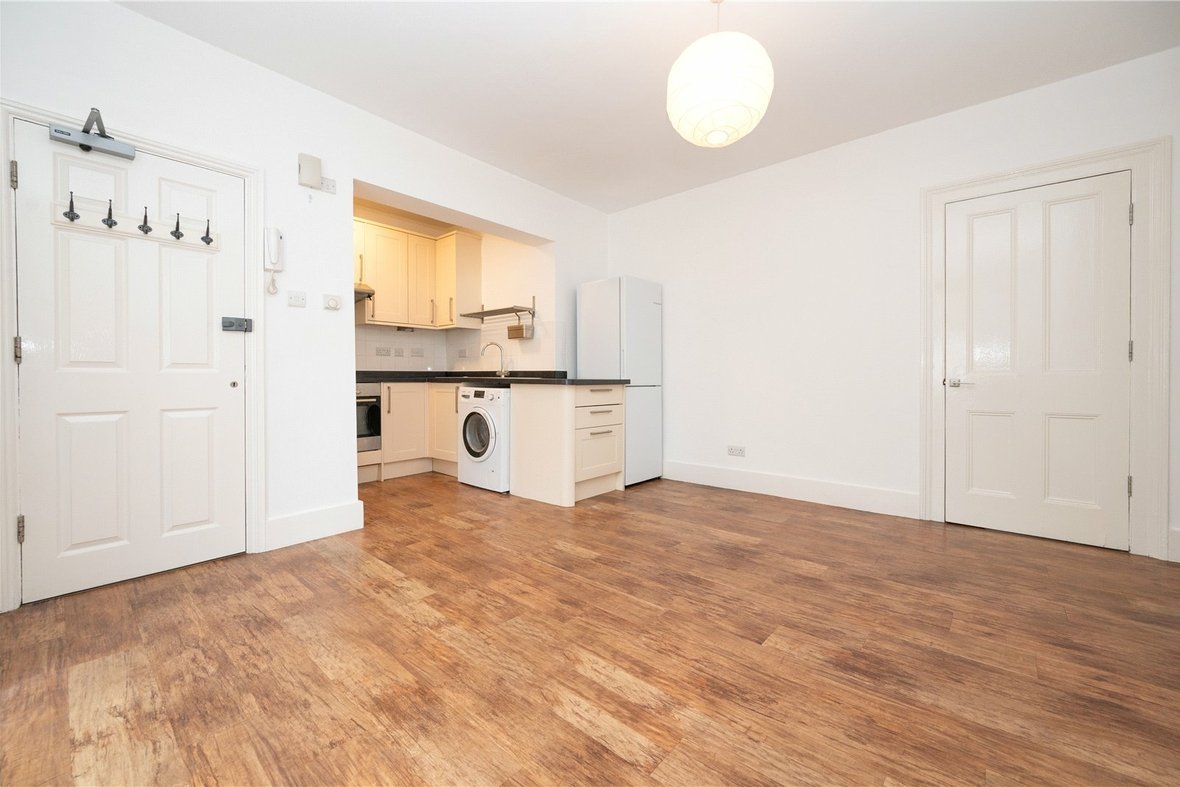 1 Bedroom Apartment LetApartment Let in Alma Road, St. Albans, Hertfordshire - View 9 - Collinson Hall