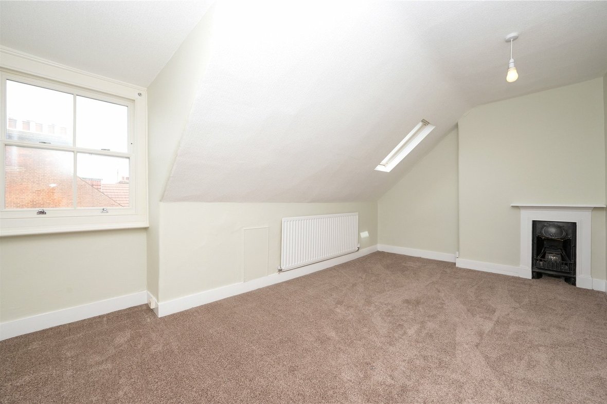 3 Bedroom  Let in Britton Avenue, St. Albans, Hertfordshire - View 11 - Collinson Hall