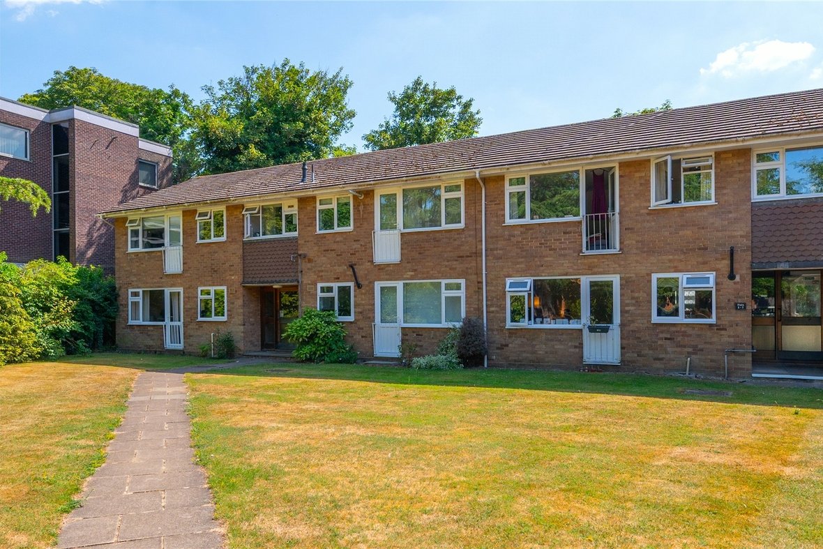 1 Bedroom Apartment LetApartment Let in Cumberland Court, Carlisle Avenue, St. Albans - View 2 - Collinson Hall