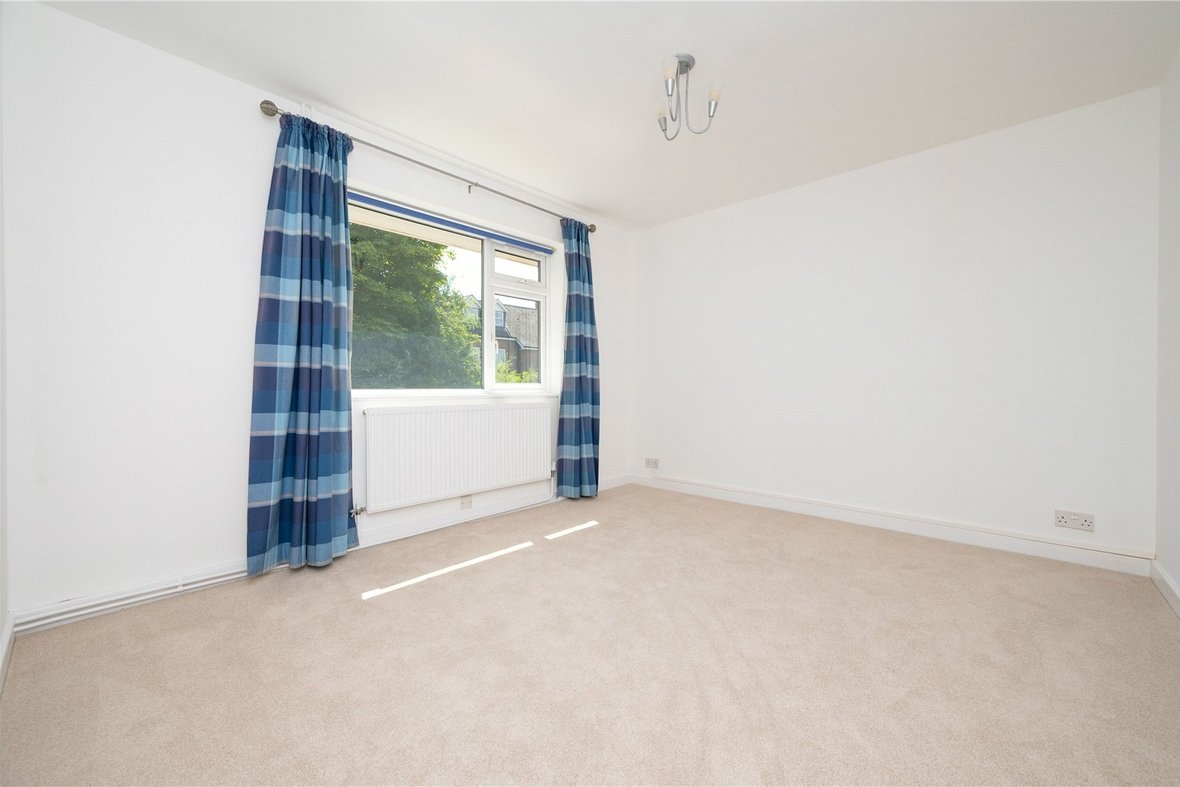 1 Bedroom Apartment LetApartment Let in Cumberland Court, Carlisle Avenue, St. Albans - View 4 - Collinson Hall