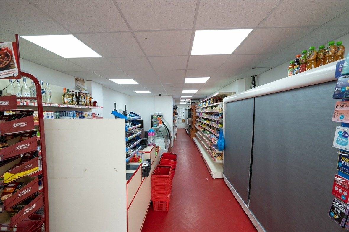 retail Let Agreed in London Road, St. Albans, Hertfordshire - View 4 - Collinson Hall