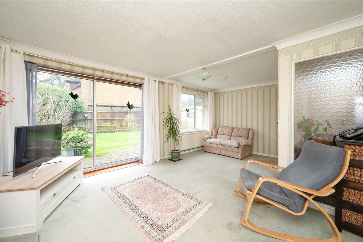 2 Bedroom Bungalow For SaleBungalow For Sale in Spooners Drive, Park Street, St. Albans - View 4 - Collinson Hall