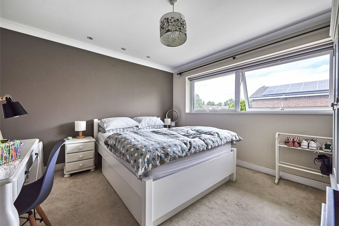 3 Bedroom  Sold Subject to Contract Sold Subject to Contract in Monks Horton Way, St. Albans, Hertfordshire - View 7 - Collinson Hall