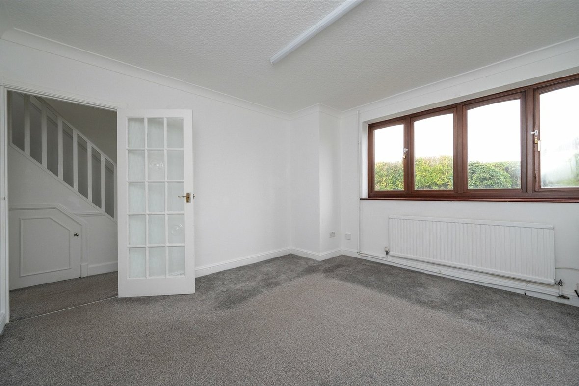 3 Bedroom House Let AgreedHouse Let Agreed in Stanmount Road, St. Albans, Hertfordshire - View 5 - Collinson Hall