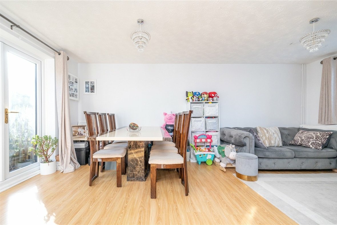 2 Bedroom House For SaleHouse For Sale in Belvedere Gardens, Watford Road, St. Albans - View 2 - Collinson Hall