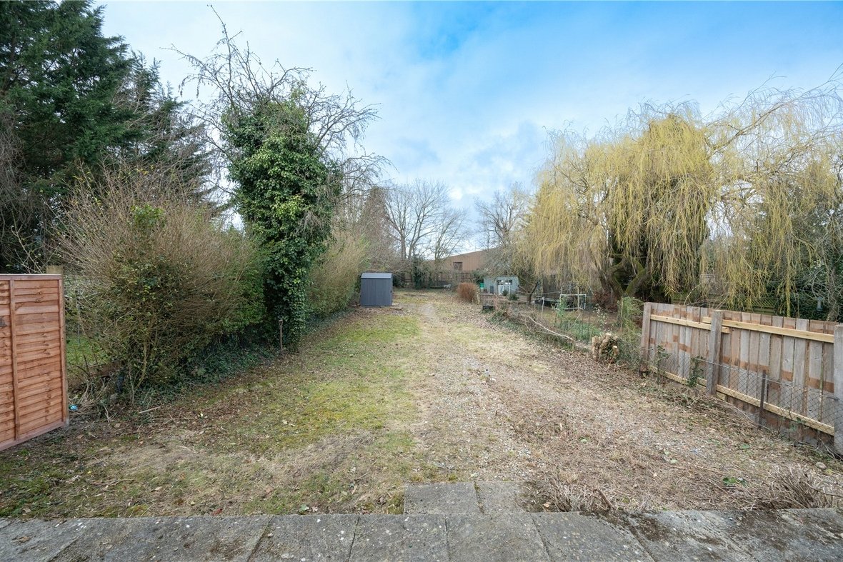3 Bedroom House Sold Subject to ContractHouse Sold Subject to Contract in St Albans Road, Sandridge, St. Albans - View 15 - Collinson Hall