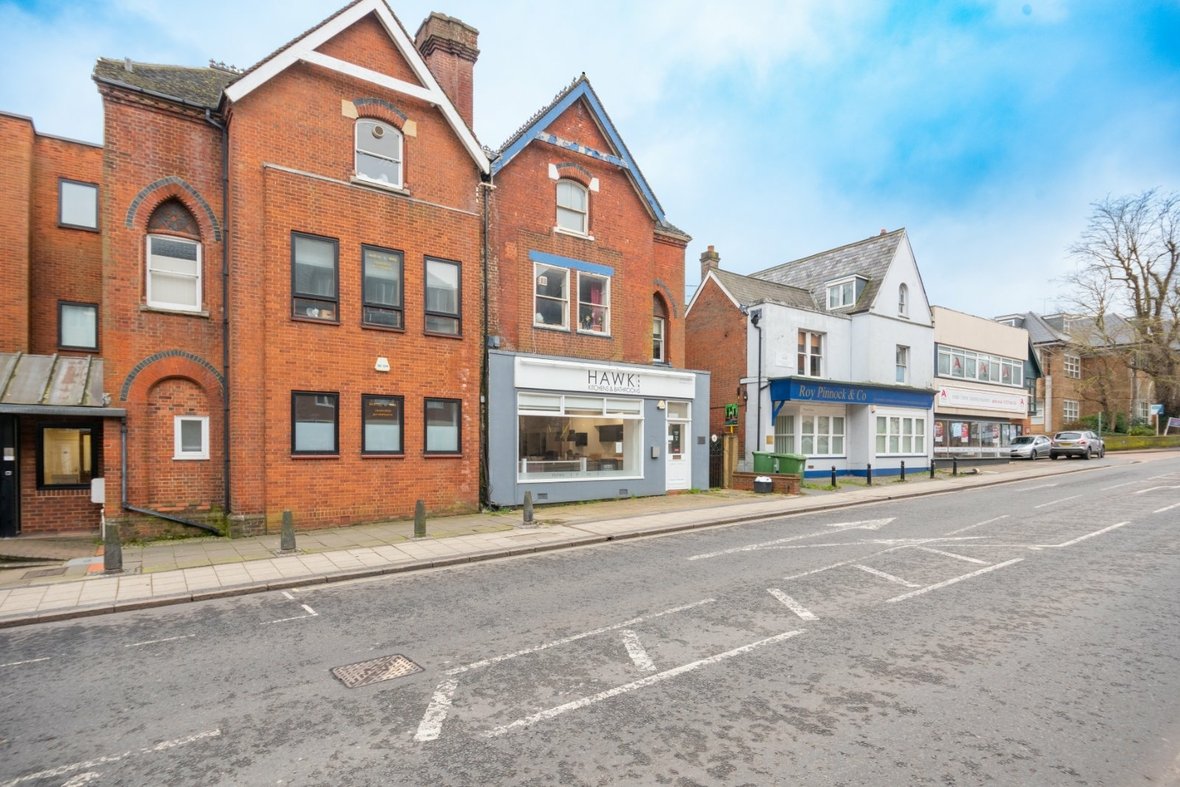 Commercial property Let Agreed in London Road, St. Albans, Hertfordshire - View 11 - Collinson Hall