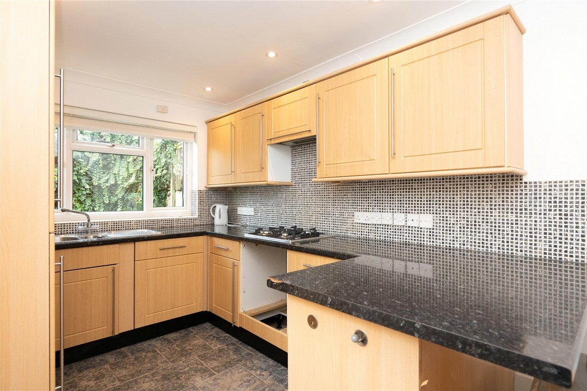 3 Bedroom House To LetHouse To Let in Dalton Street, St. Albans, Hertfordshire - View 3 - Collinson Hall