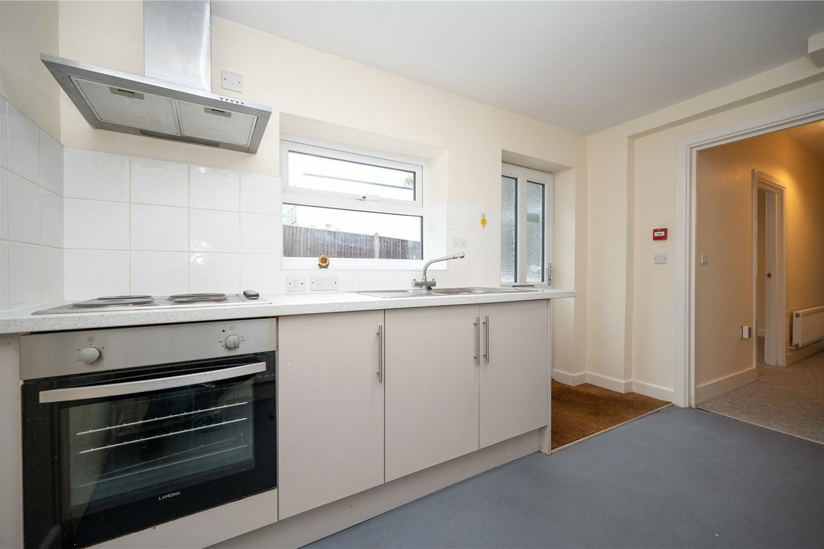 1 Bedroom Apartment LetApartment Let in Alma Road, St. Albans, Hertfordshire - View 2 - Collinson Hall