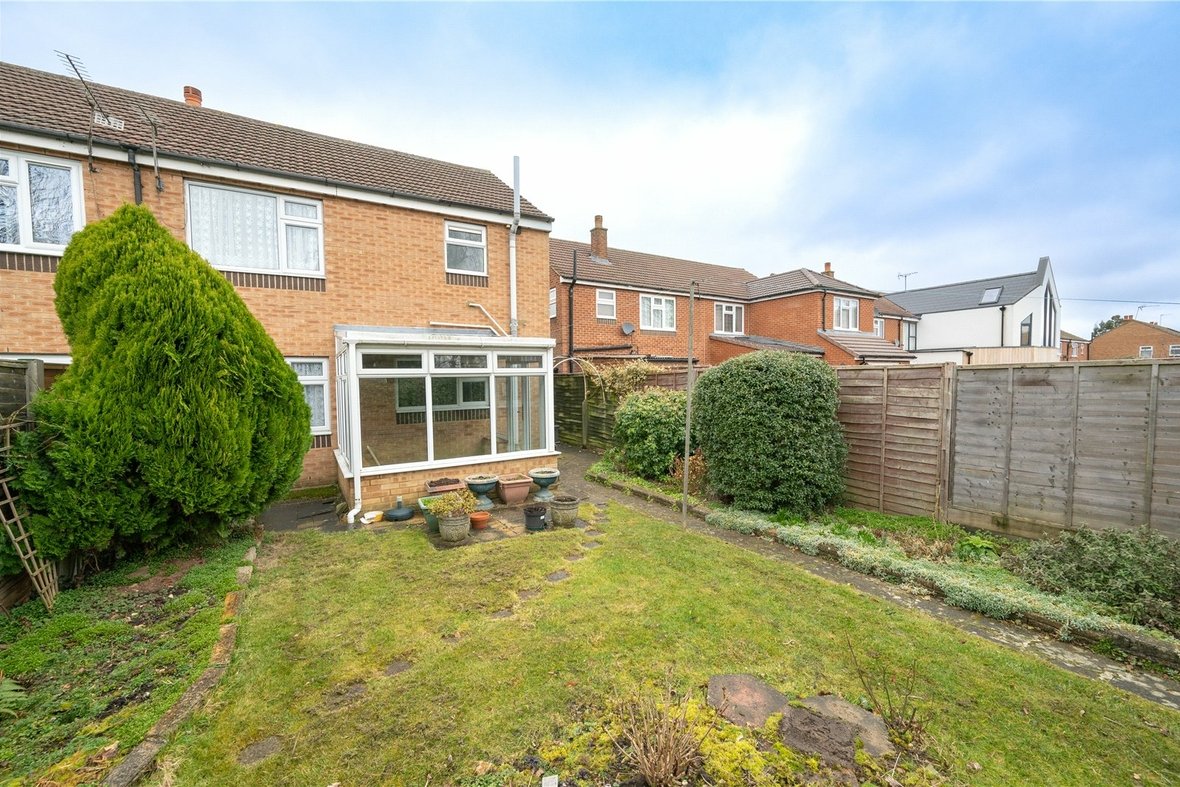 3 Bedroom House Sold Subject to ContractHouse Sold Subject to Contract in Nelson Avenue, St. Albans, Hertfordshire - View 9 - Collinson Hall