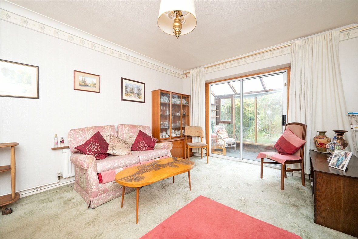 3 Bedroom House For SaleHouse For Sale in Manor Road, London Colney, St. Albans - View 13 - Collinson Hall